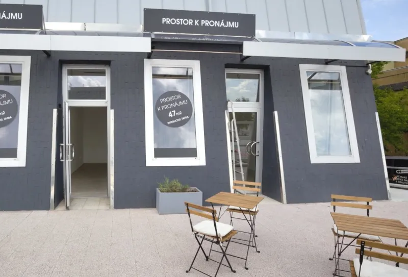 Pronájem prostor pro obchod / rychlé občerstven, Kopřivnice