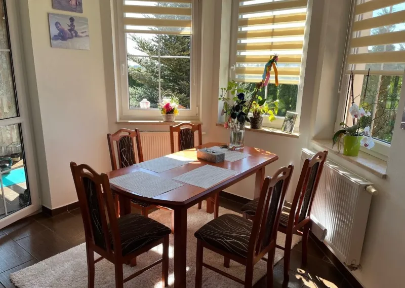 Prodej domu 4+1 Dlouhý Újezd pozemek 1099m2