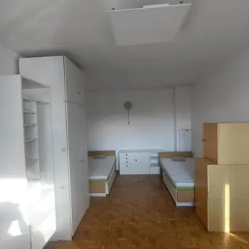 Pronájem byt pro studenty 2+1 zařízený (66,0 m2), Zlín